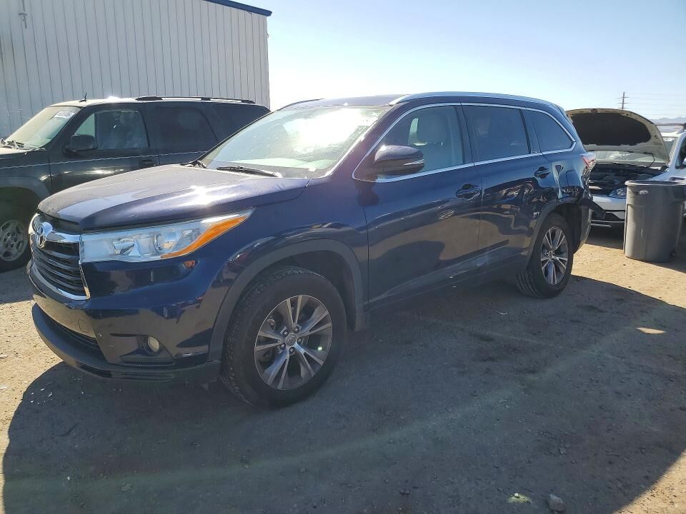 2014 TOYOTA Highlander
