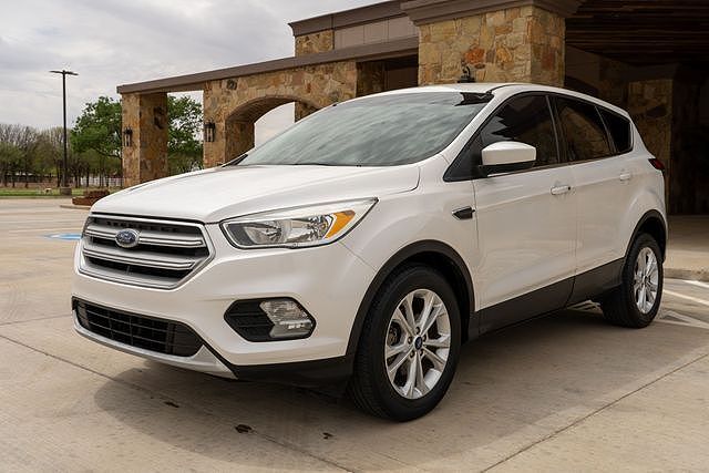 2019 FORD Escape