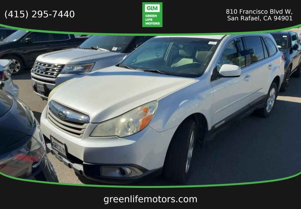 2012 SUBARU Outback