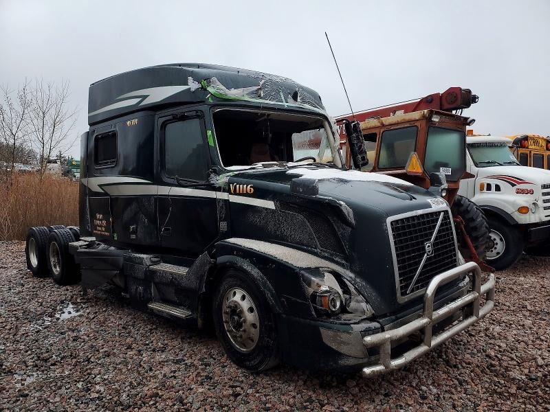 2018 VOLVO TRUCK VNL