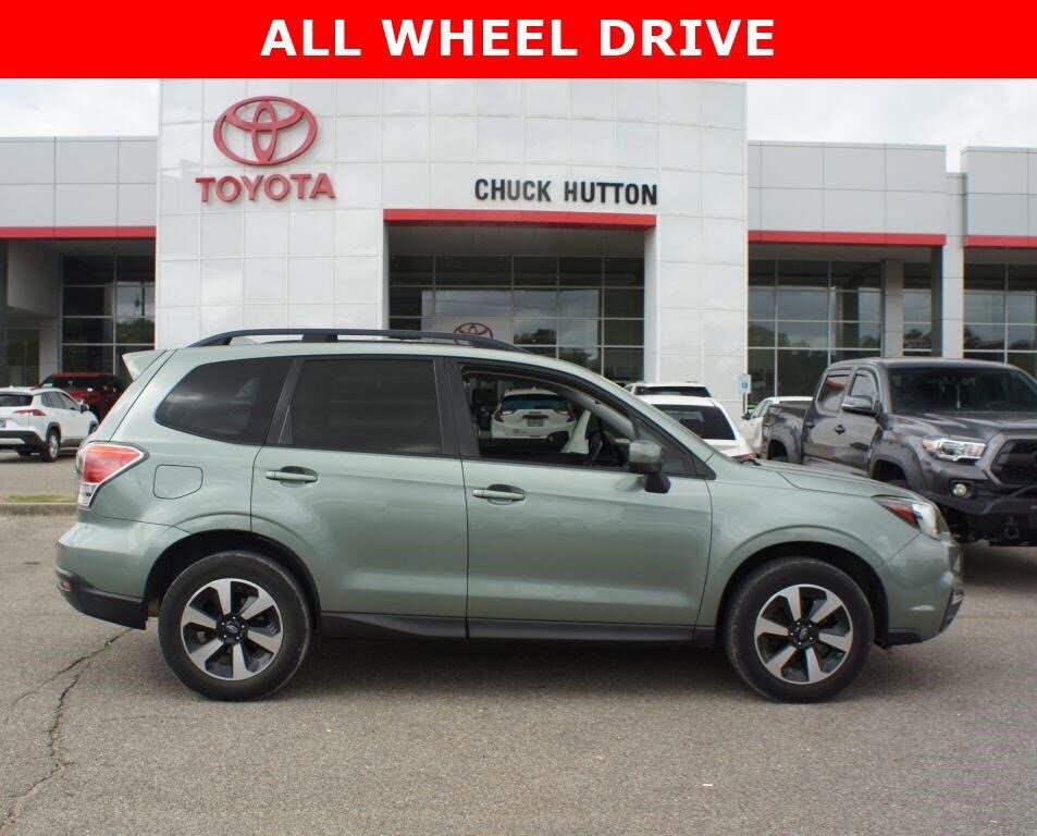 2017 SUBARU Forester