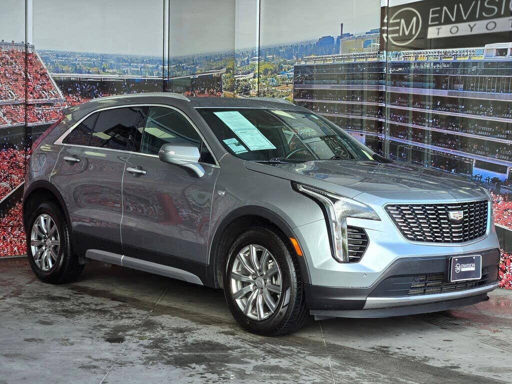 2023 CADILLAC XT4