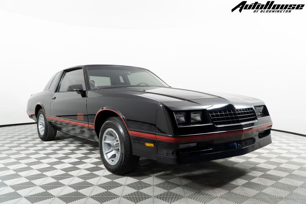 1988 CHEVROLET Monte Carlo