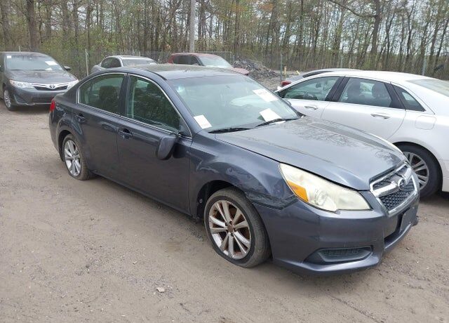 2014 SUBARU Legacy