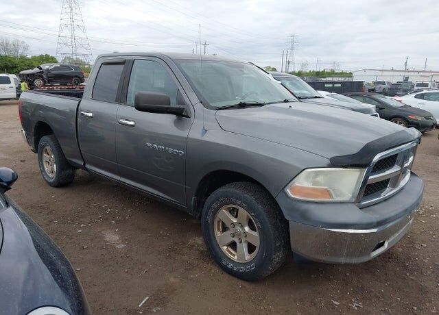 2011 DODGE Ram