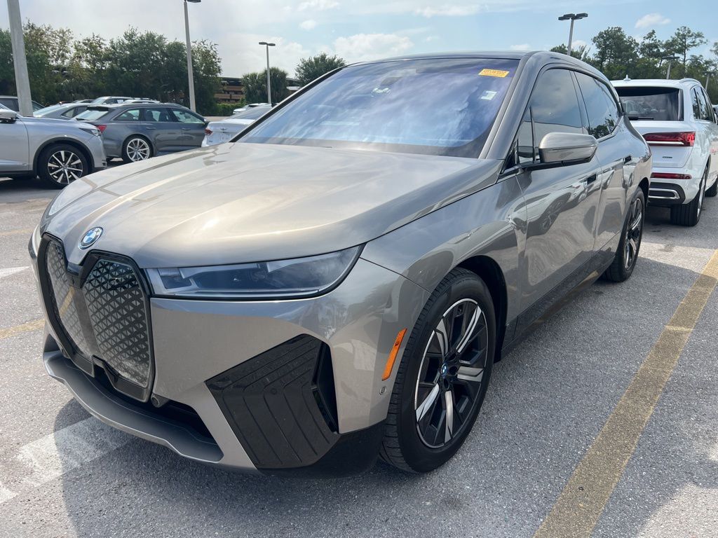 2023 BMW ix