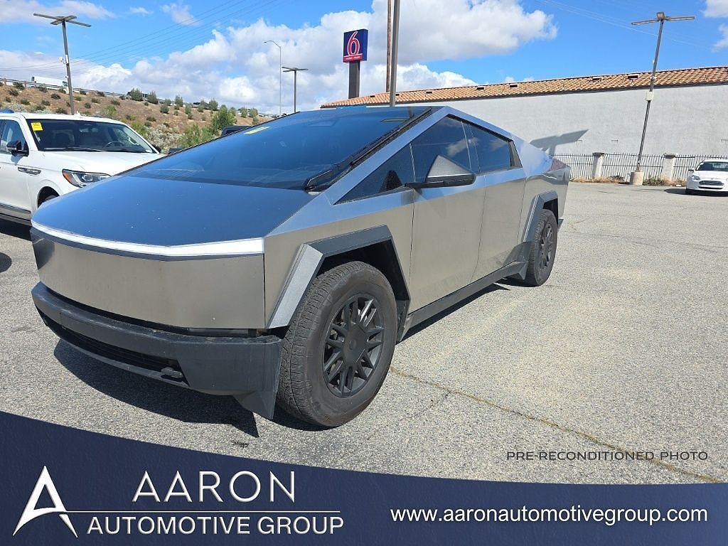 2024 Tesla Cybertruck
