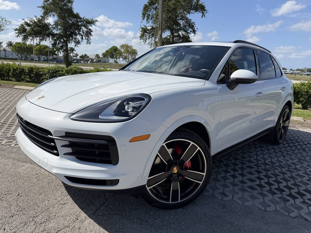 2019 PORSCHE Cayenne