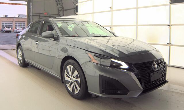 2023 NISSAN Altima