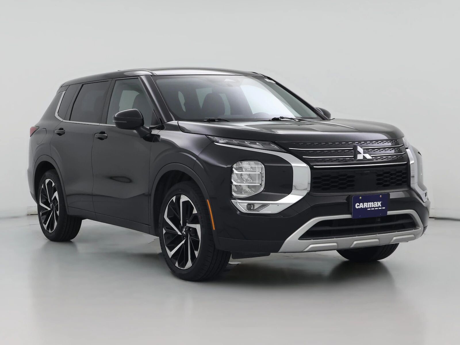 2023 MITSUBISHI Outlander