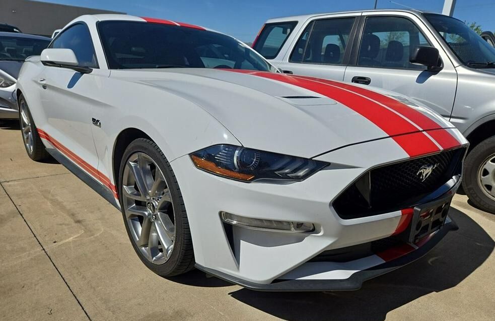 2019 FORD Mustang