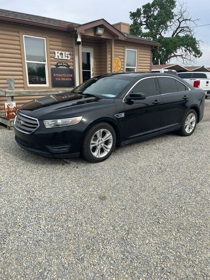 2013 FORD Taurus