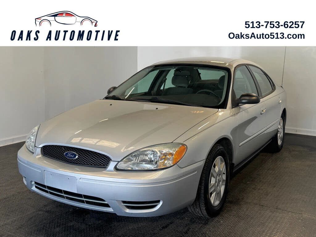 2007 FORD Taurus