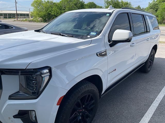 2023 GMC Yukon XL