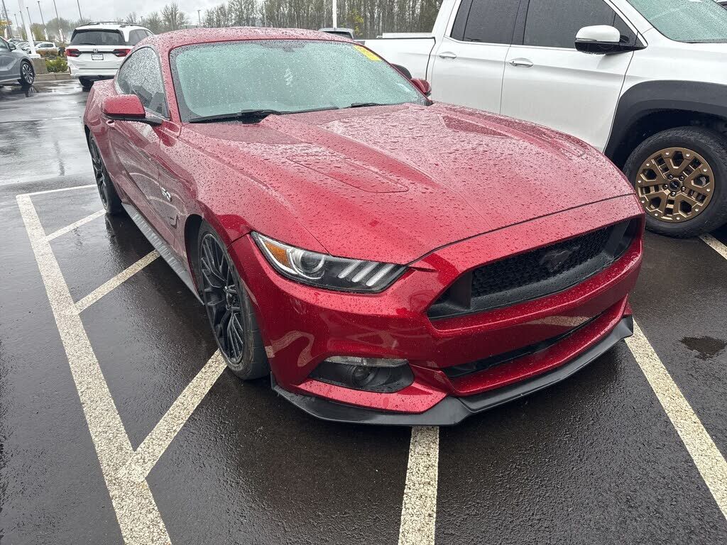 2017 FORD Mustang