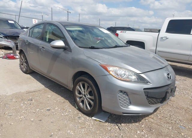 2012 MAZDA Mazda3