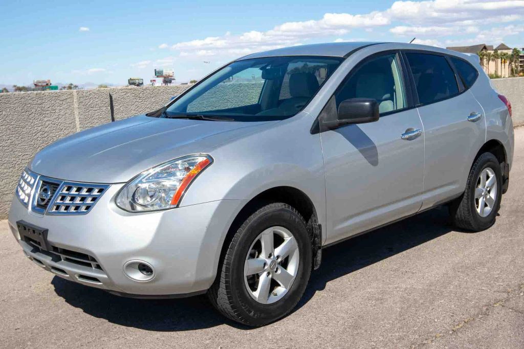 2010 NISSAN Rogue