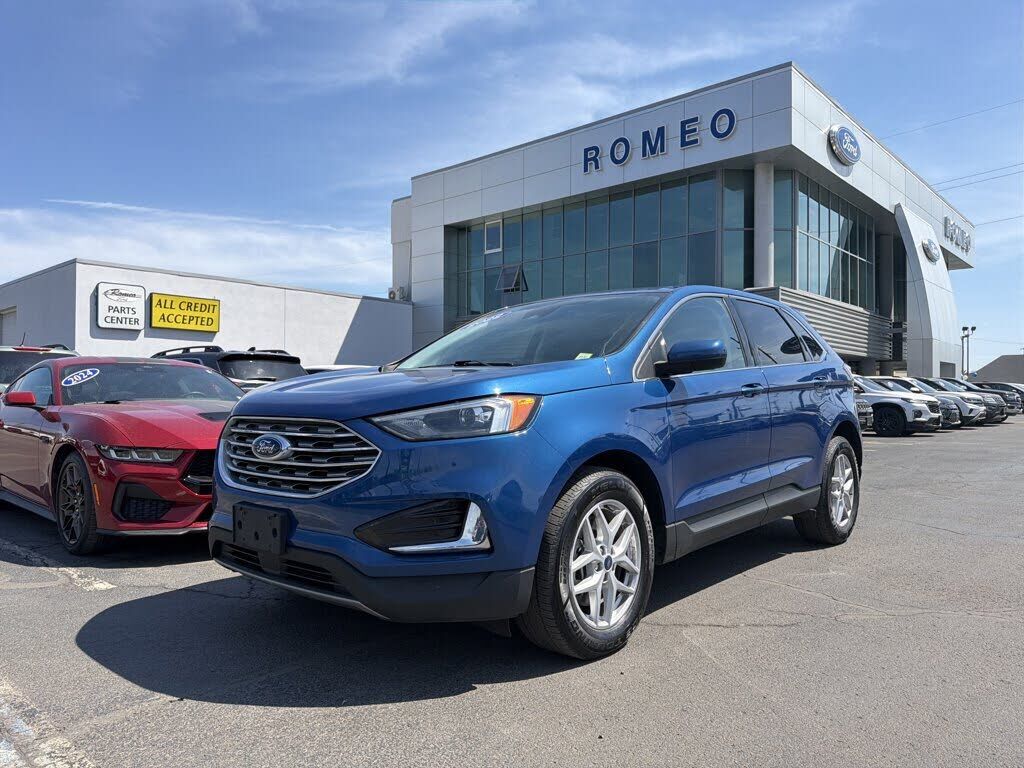 2022 FORD Edge