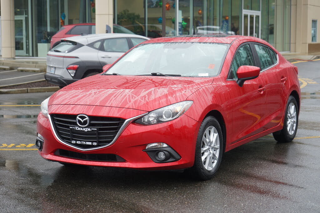 2015 MAZDA Mazda3