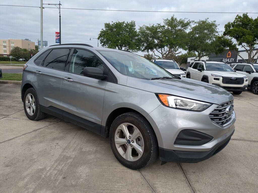 2022 FORD Edge