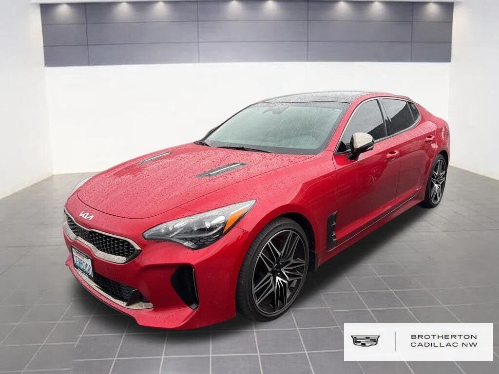 2022 KIA Stinger