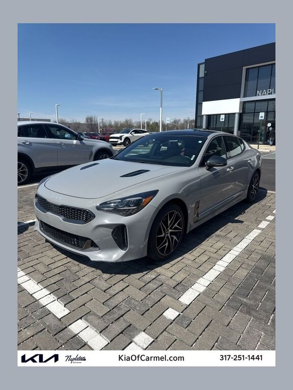 2023 KIA Stinger