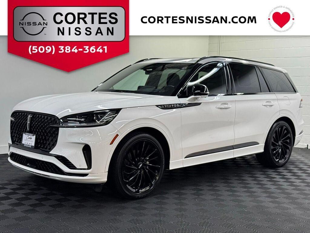 2025 LINCOLN Aviator