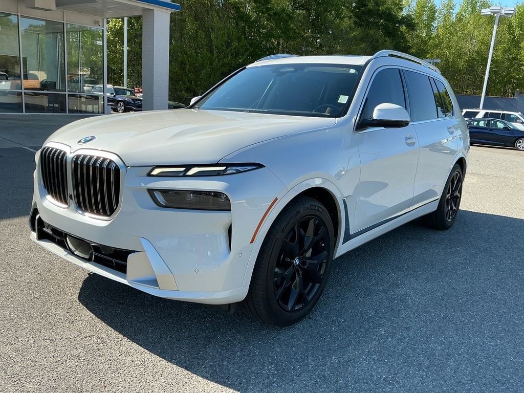 2024 BMW X7