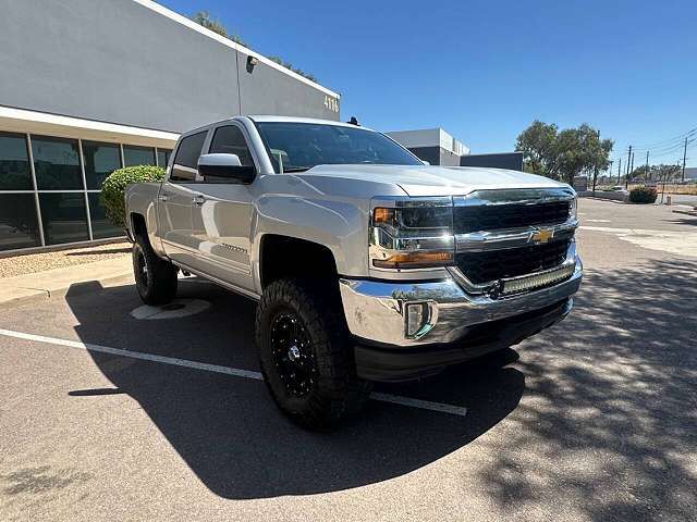 2017 CHEVROLET Silverado