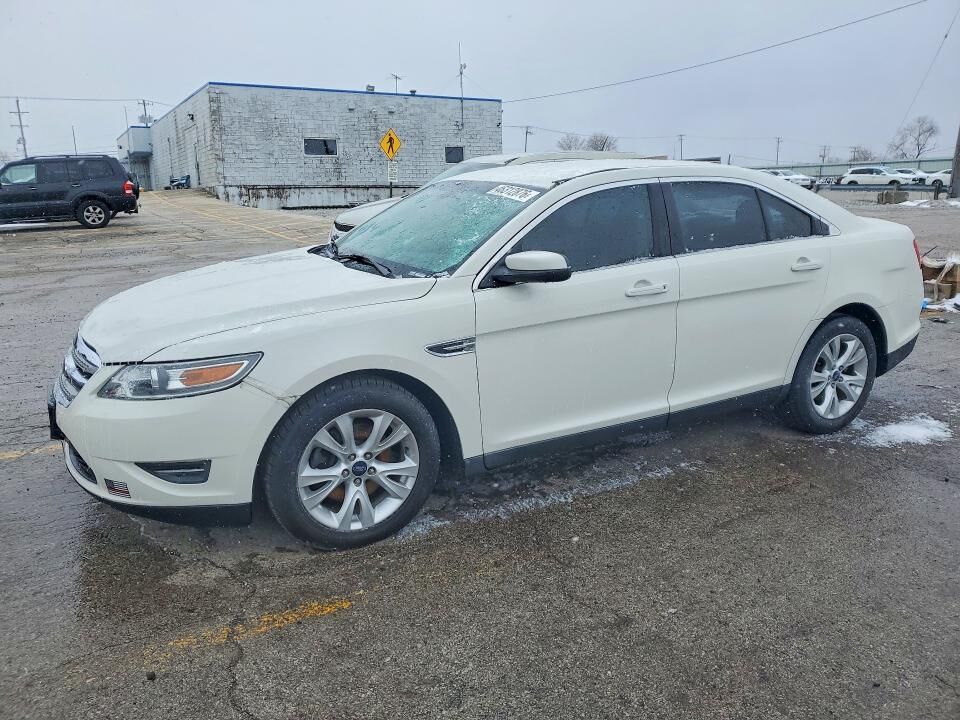 2011 FORD Taurus