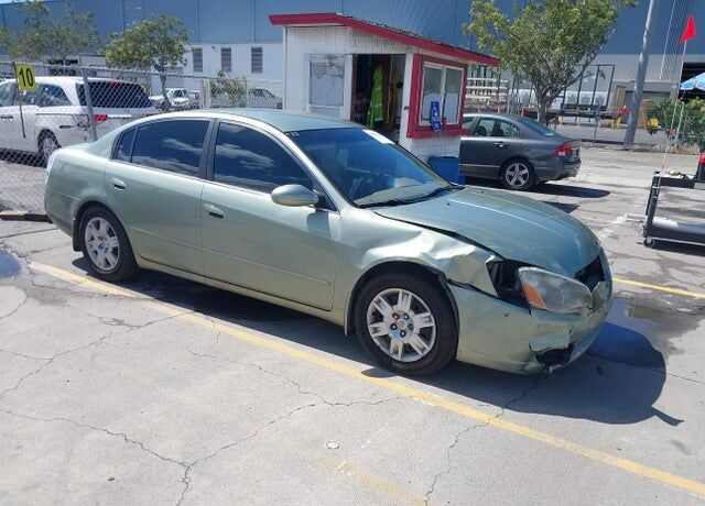 2005 NISSAN Altima