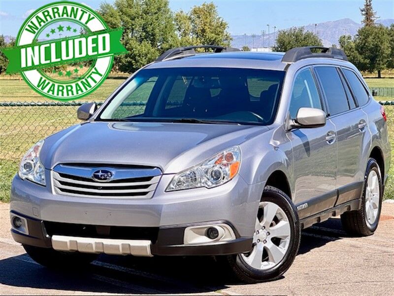 2011 SUBARU Outback