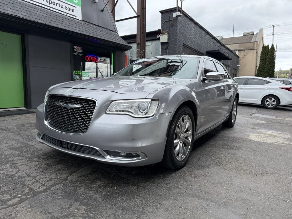 2016 CHRYSLER 300