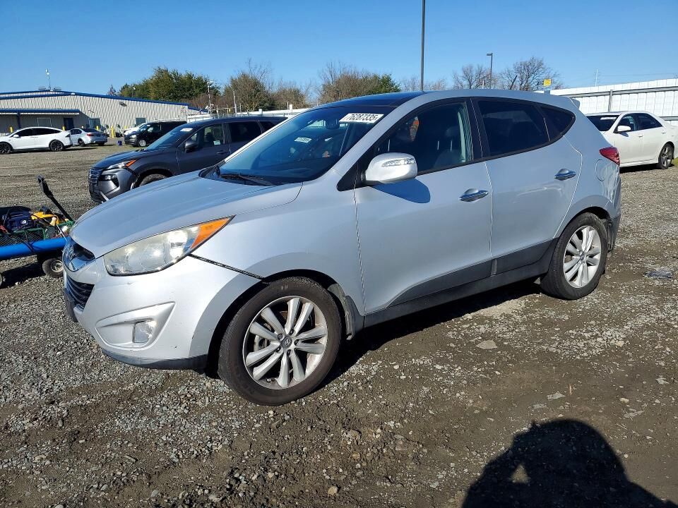 2013 HYUNDAI Tucson