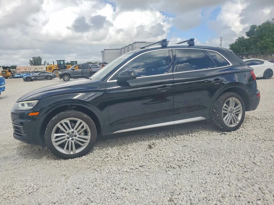 2018 AUDI Q5