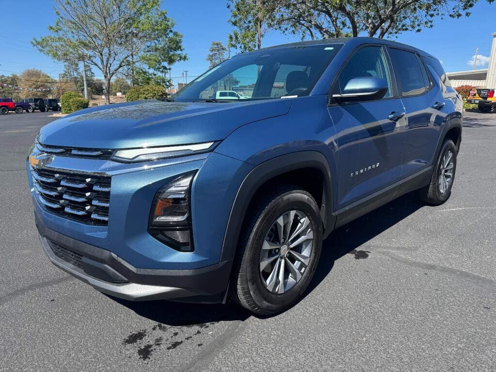 2025 CHEVROLET Equinox