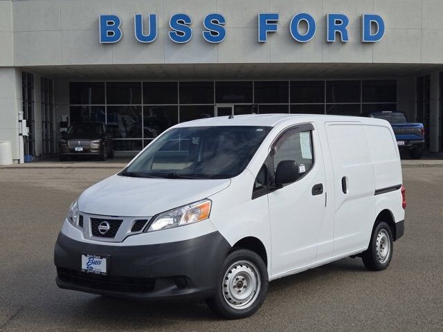 2014 NISSAN NV200