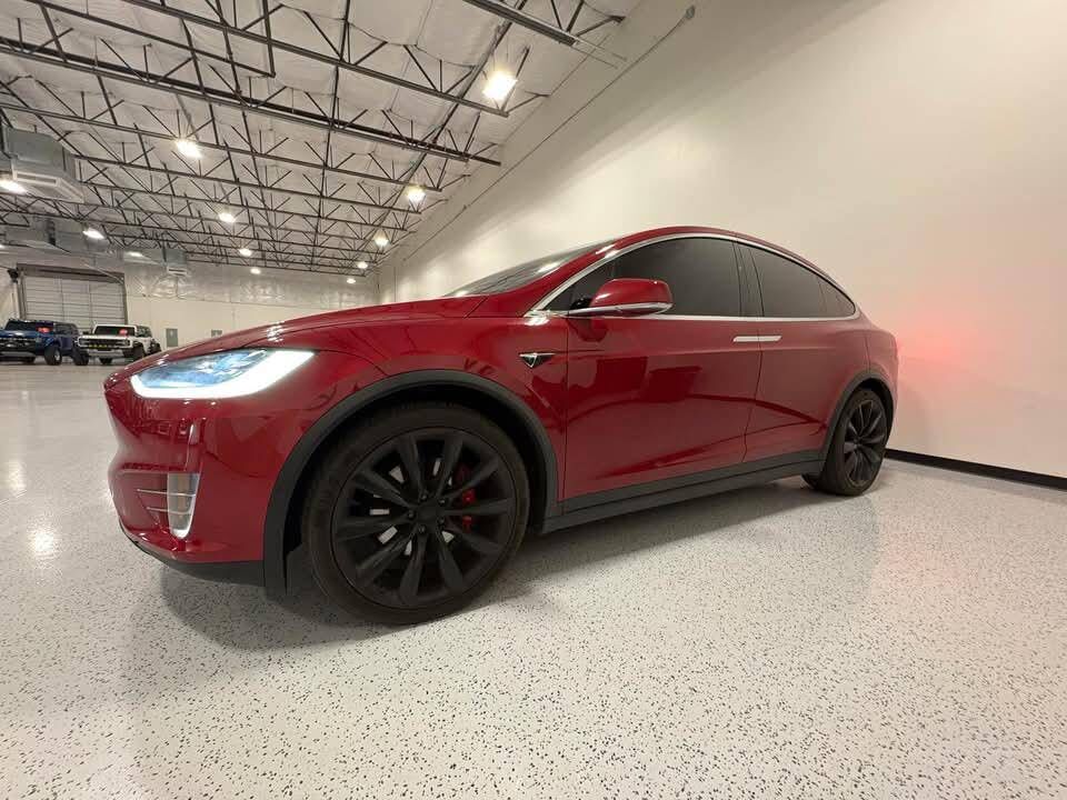2019 TESLA Model X