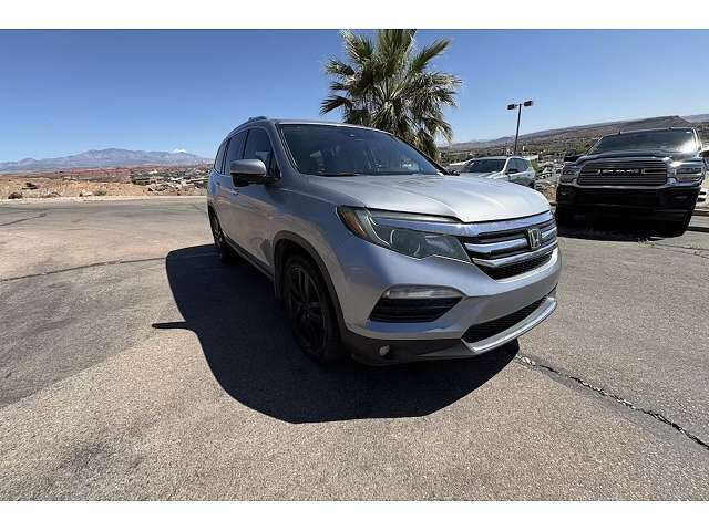 2017 HONDA Pilot