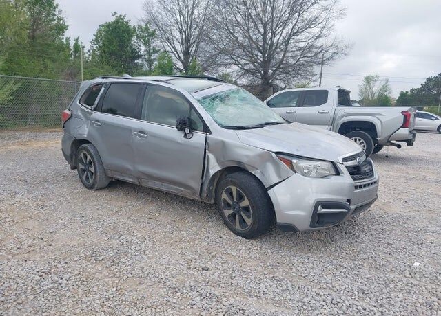 2018 SUBARU Forester