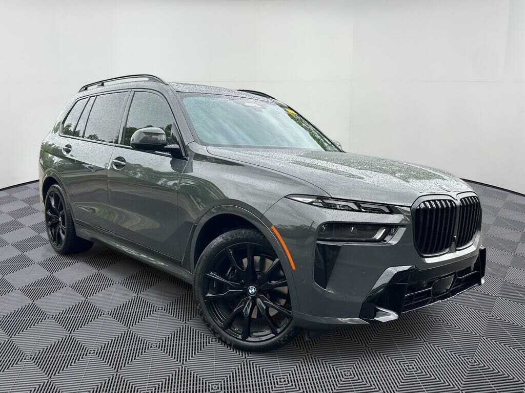 2025 BMW X7