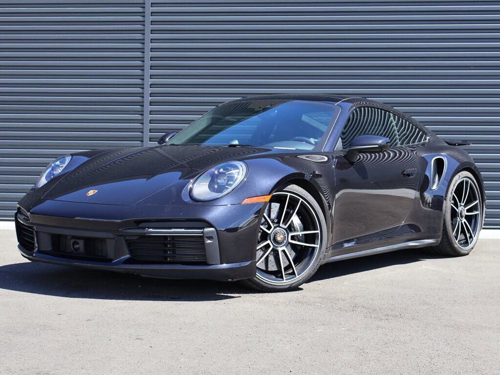 2021 PORSCHE 911