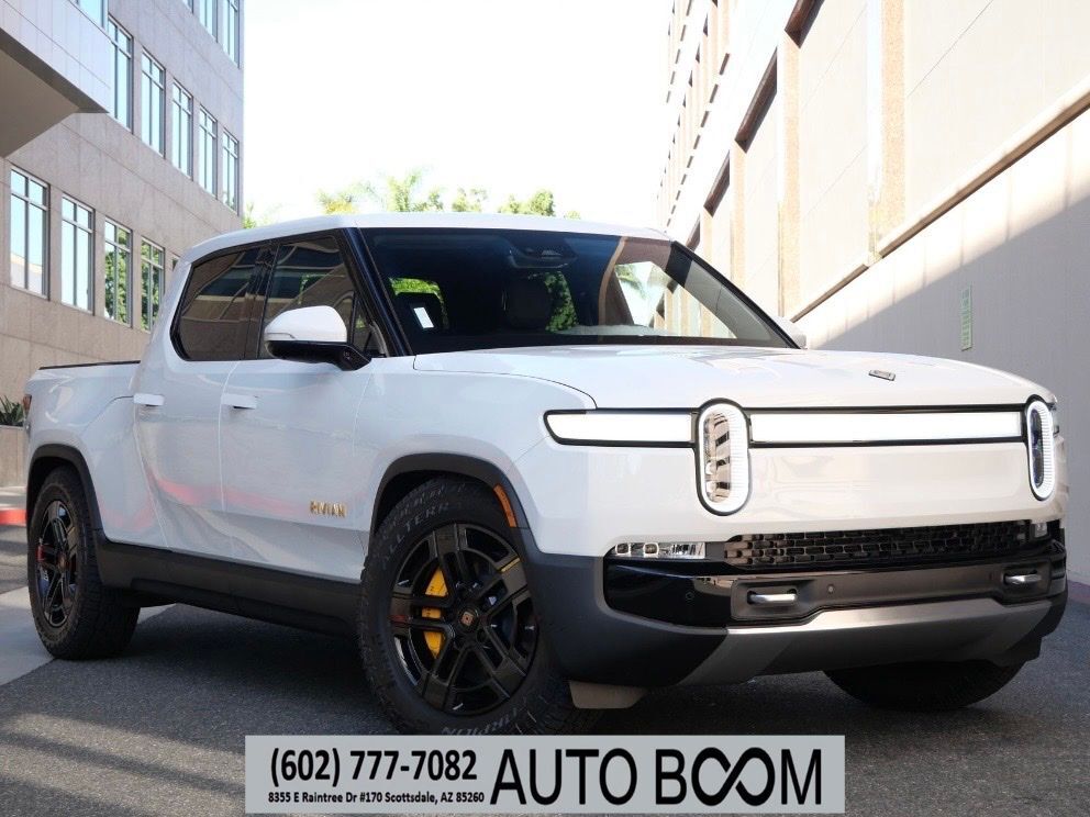 2023 RIVIAN R1T