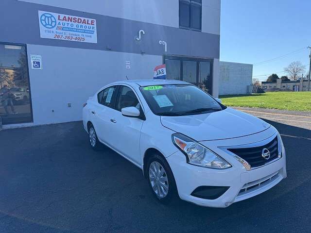 2017 NISSAN Versa