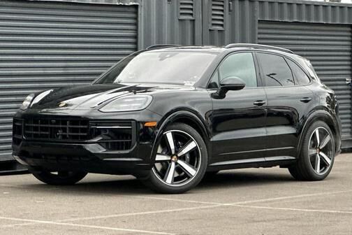 2026 PORSCHE Cayenne