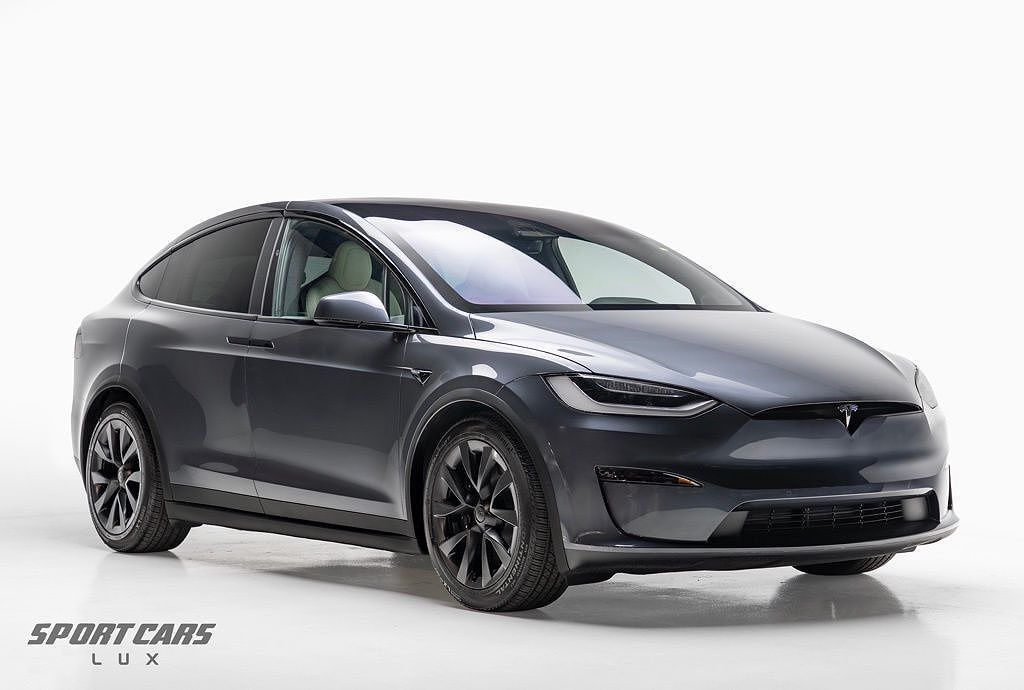 2022 TESLA Model X