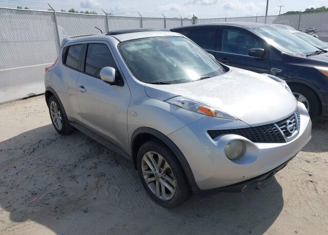 2014 NISSAN Juke