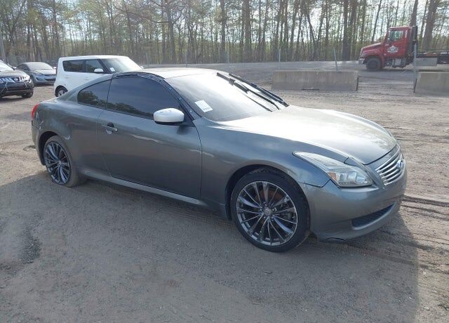 2010 INFINITI G37