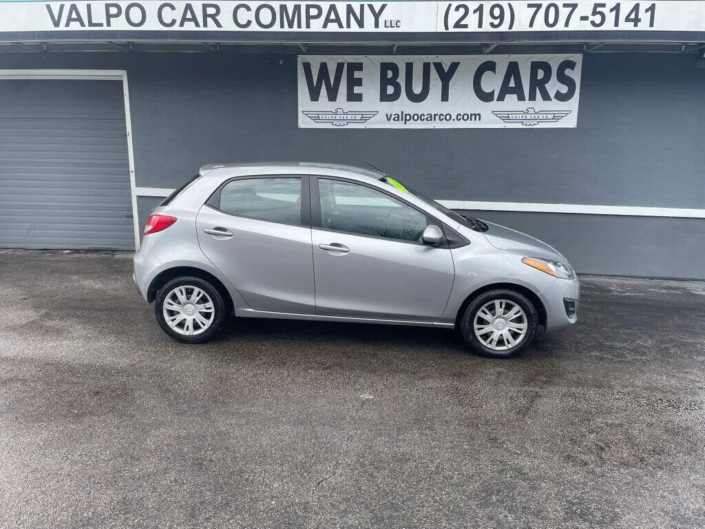 2012 MAZDA Mazda2
