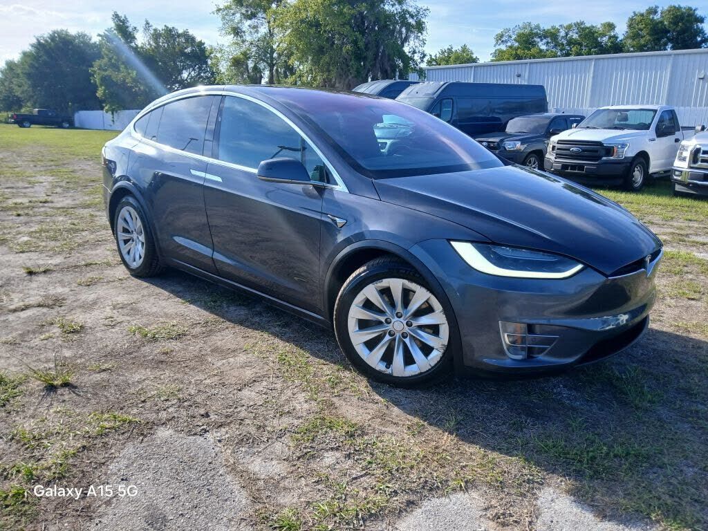 2017 TESLA Model X